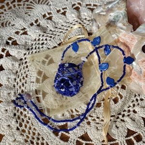 OOAK Handmade 🙌🏽 Blue Moon Seedbead Necklace